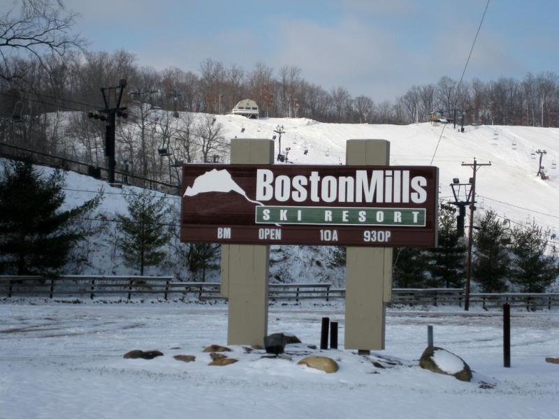 Готель Baymont By Wyndham Boston Heights/Hudson Екстер'єр фото
